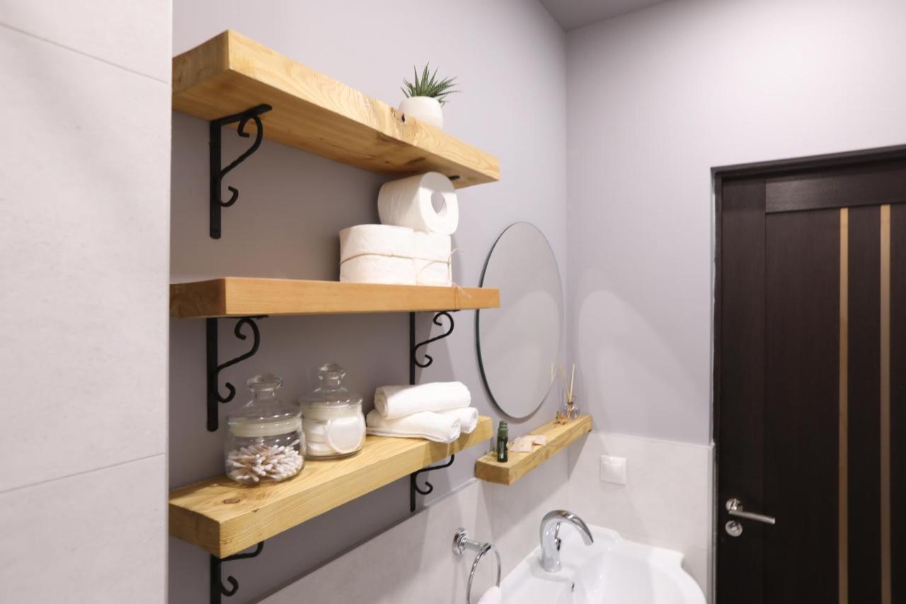 Hotelise I Blue-Poppy Apartment Erywań Zewnętrze zdjęcie